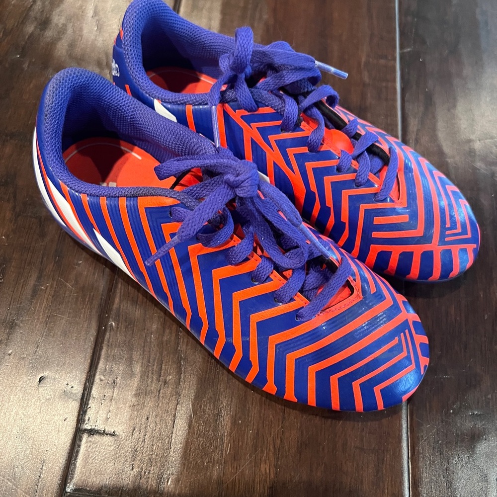 Kids Red and Blue soccer cleats Shoes